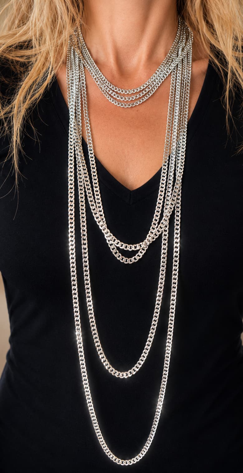 Medium diamond cut chian silver